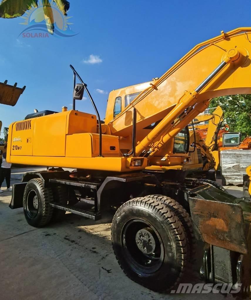 Hyundai robex 210w-7 Gumikerekes kotrók
