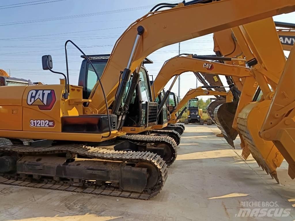 CAT 312 D2 Lánctalpas kotrók