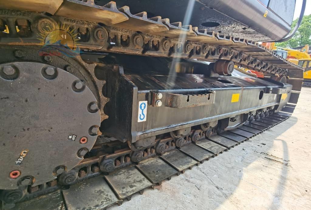 Hitachi ZX 120 Lánctalpas kotrók