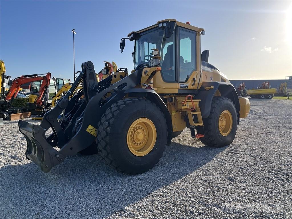 Volvo L 70 H Gumikerekes homlokrakodók