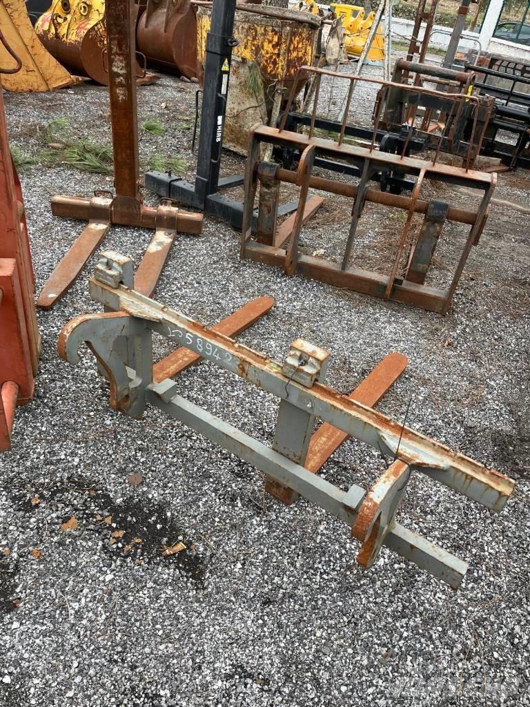 Volvo L 30, L25, L28 Gumikerekes homlokrakodók