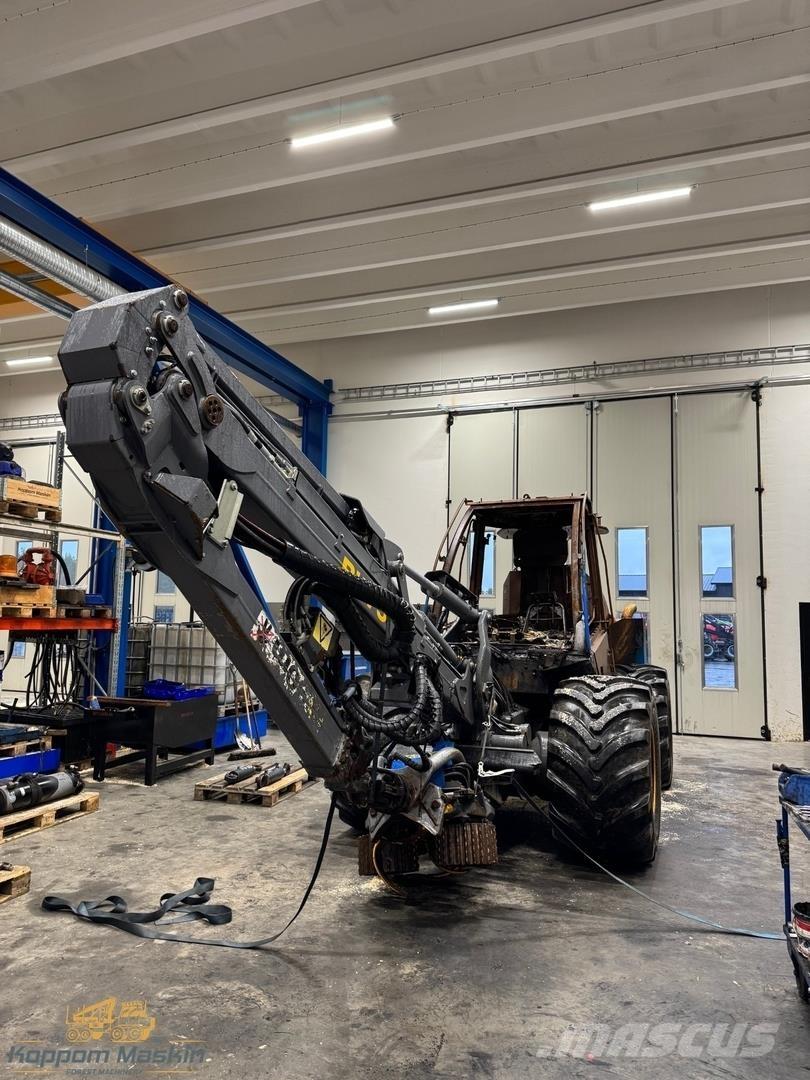 Rottne H8 Betakarítók