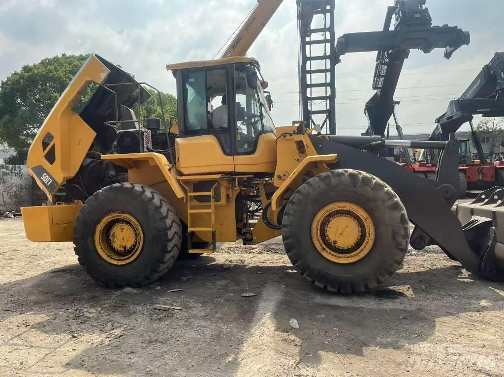 Volvo L 105 Gumikerekes homlokrakodók