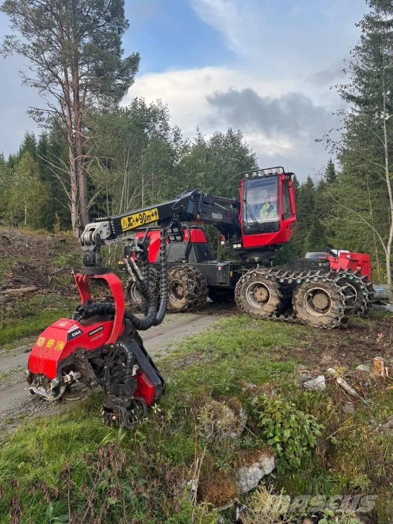 Komatsu 951 XC Betakarítók