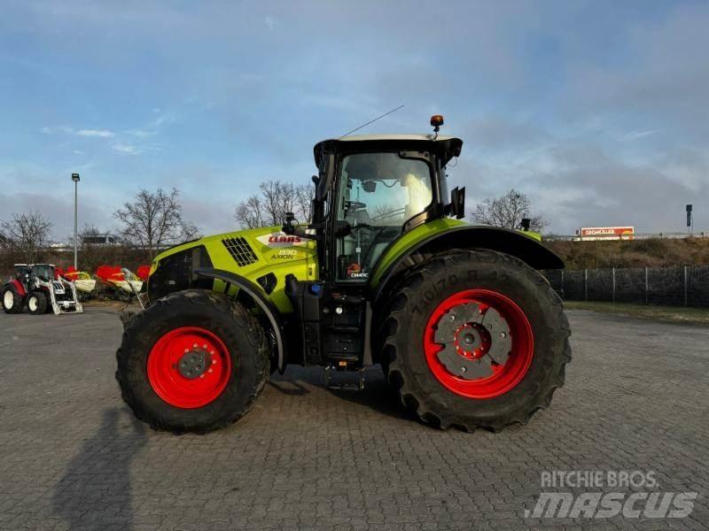 CLAAS AXION 830 Traktorok