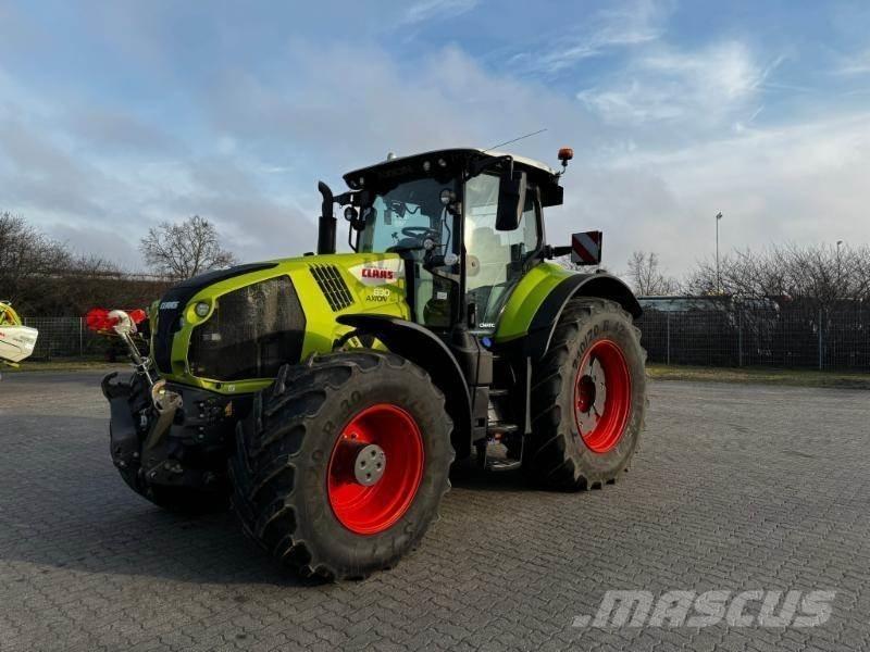 CLAAS AXION 830 Traktorok