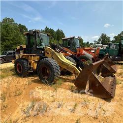 CAT 924 G HL Gumikerekes homlokrakodók