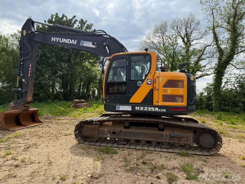 Hyundai HX235 A LCR Lánctalpas kotrók