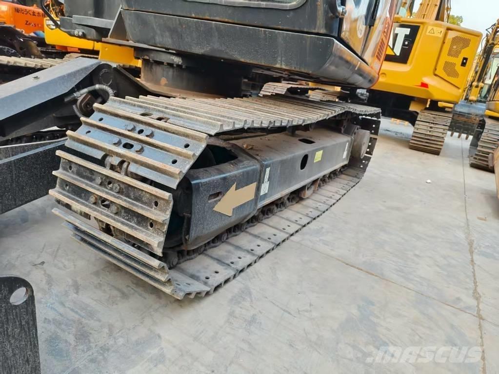 Hitachi ZX 70 Közepes (midi) kotrók 7 t - 12 t