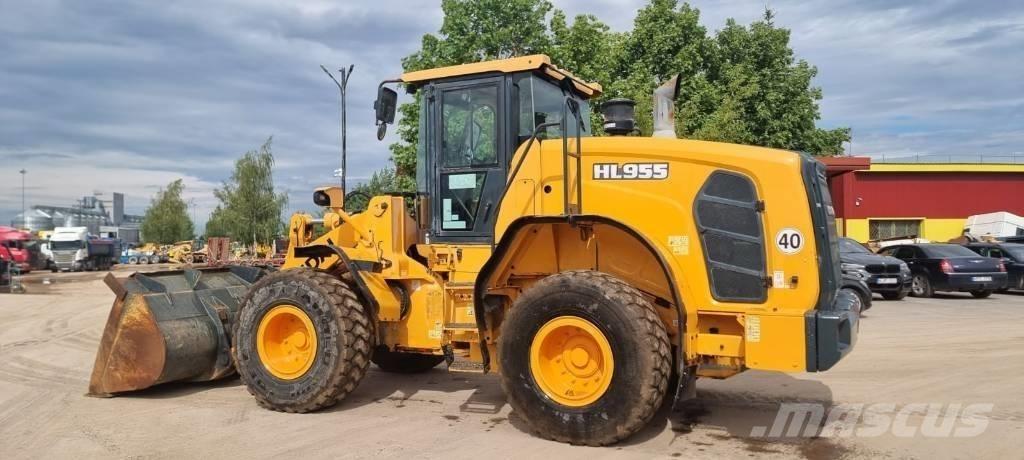 Hyundai HL 955 Gumikerekes homlokrakodók