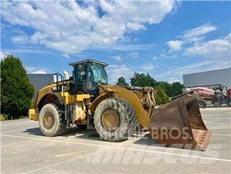 CAT 980 K Gumikerekes homlokrakodók