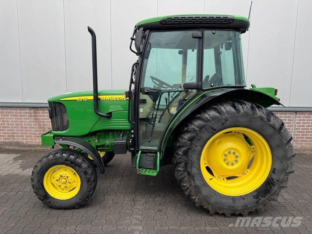 John Deere 5215 Traktorok