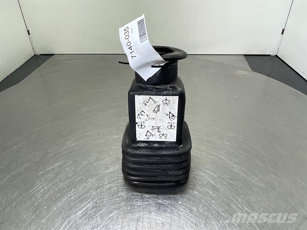 Ahlmann 4120998A Vezetőfülke és belső tartozékok