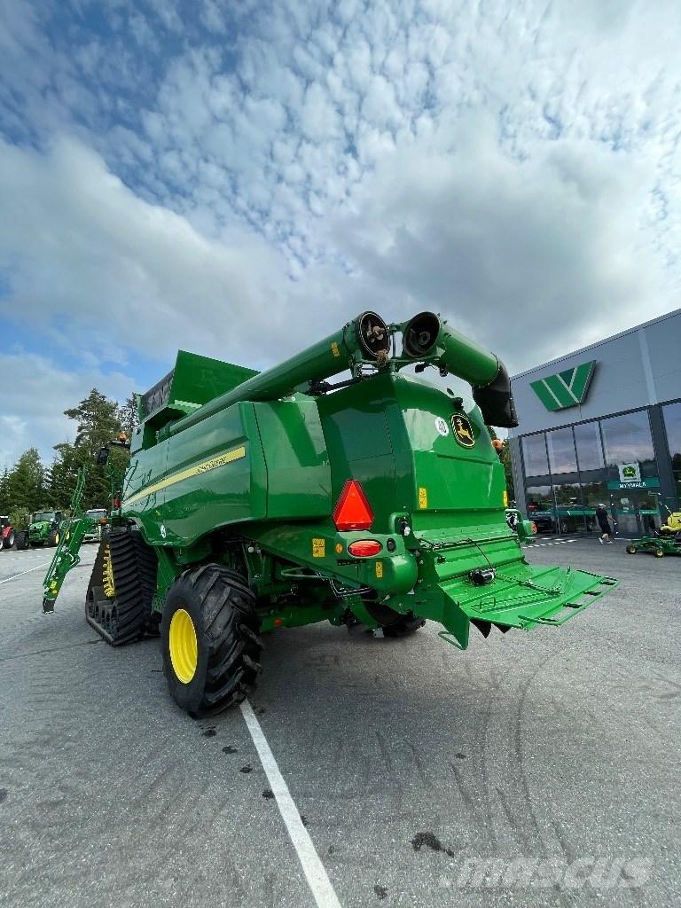 John Deere T670 i Kombájnok