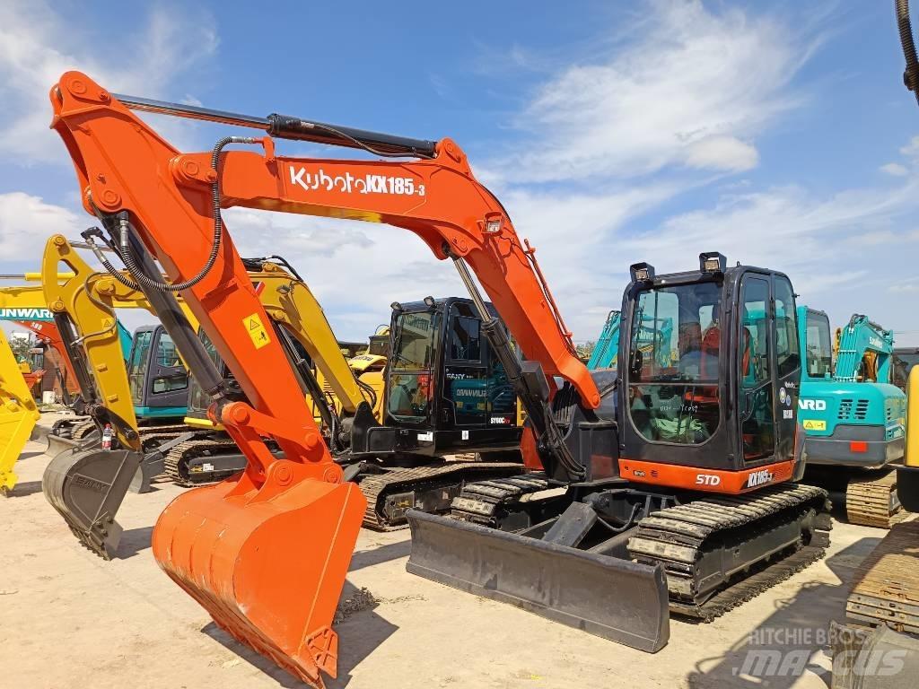 Kubota KX 185 Közepes (midi) kotrók 7 t - 12 t