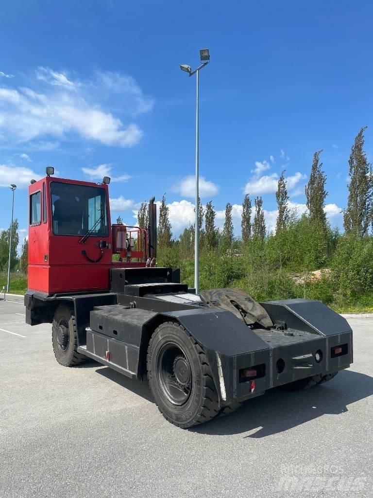 Kalmar TRX252 Terminál targoncák