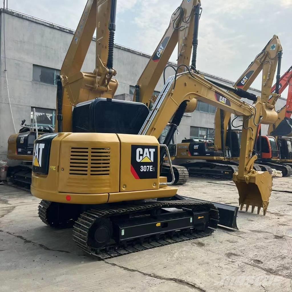 CAT 307E2 Mini kotrók < 7t