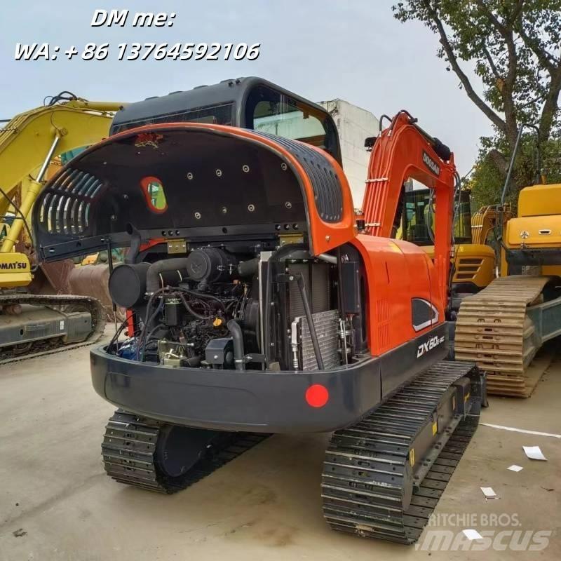 Doosan DX60 Lánctalpas kotrók