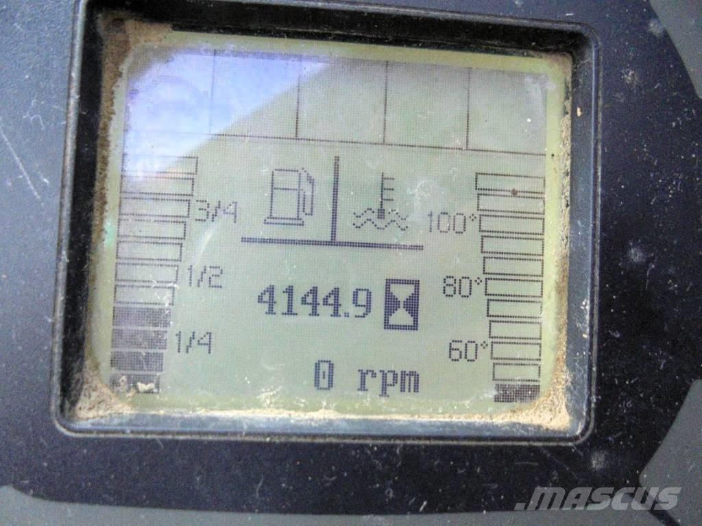 Wacker Neuson EW 100 Gumikerekes kotrók