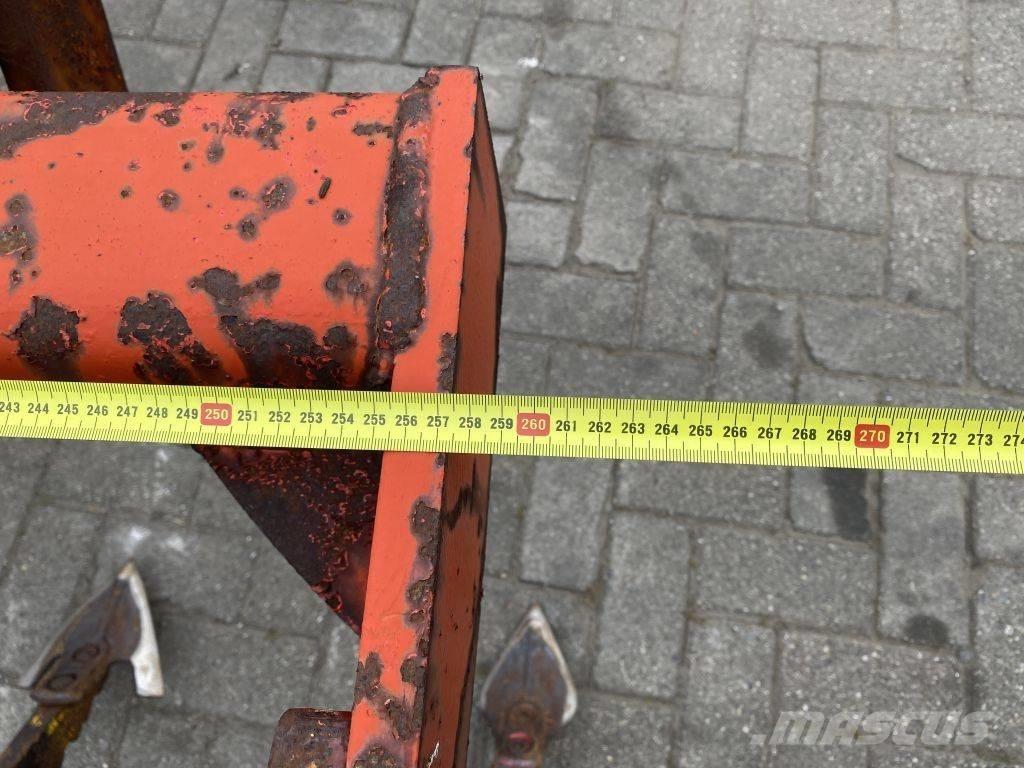  Cultivator 2,5 M Kultivátorok