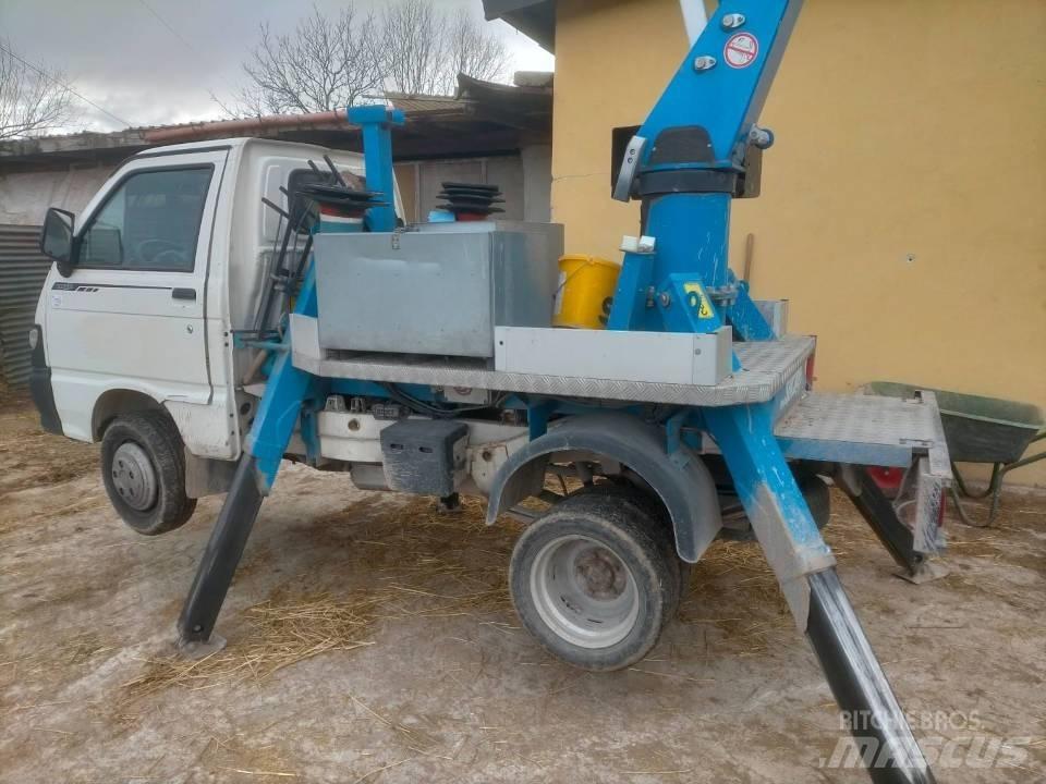 Socage A 314 Teherautóra szerelt emelők és állványok