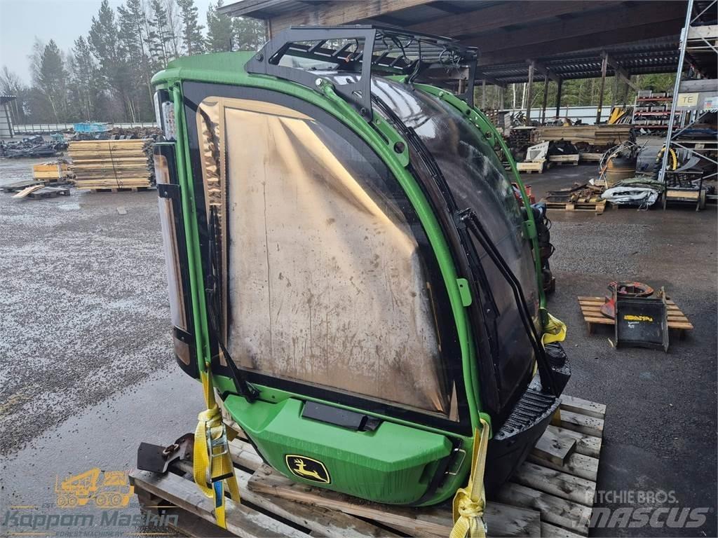 John Deere 1270G Vezetőfülke és belső tartozékok