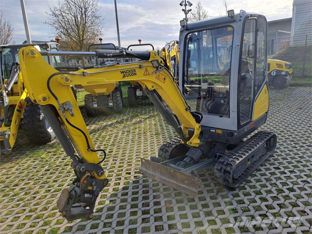 Wacker Neuson ET20 Lánctalpas kotrók