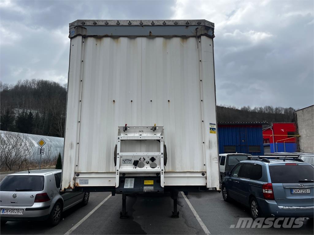 Krone SD Platós / Ponyvás teherautók