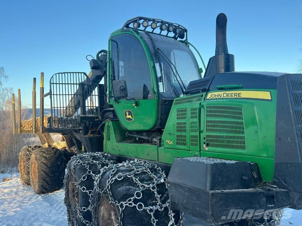 John Deere 1110 G Kihordók