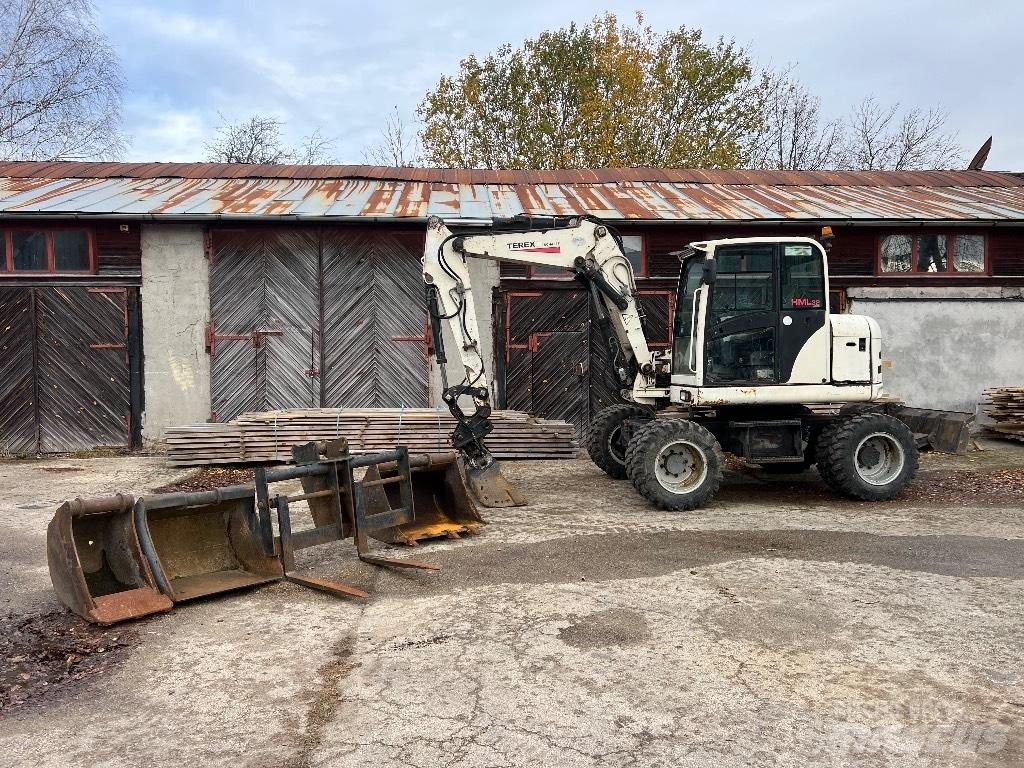 Terex Schaeff HML32 Gumikerekes kotrók