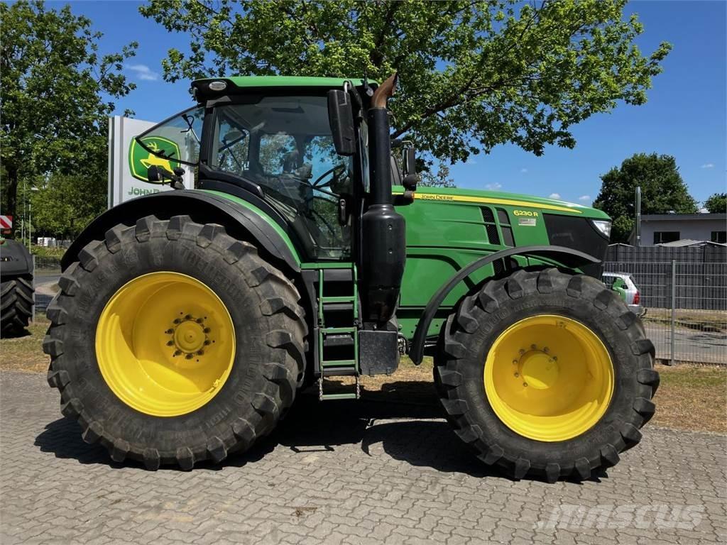 John Deere 6230R Traktorok