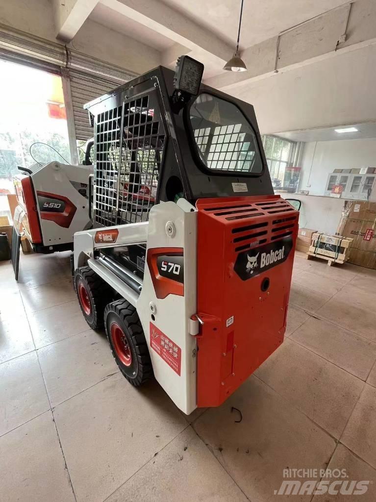 Bobcat S 70 Kompaktrakodók