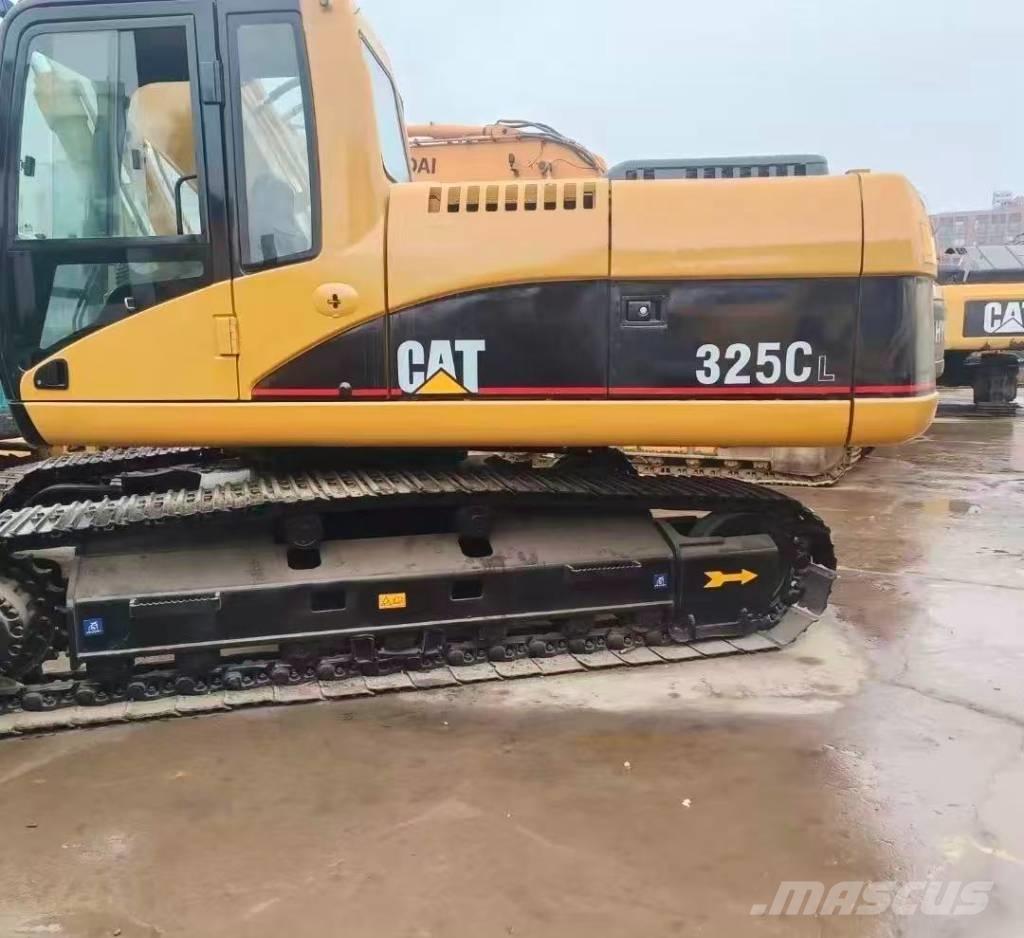 CAT 325 C Lánctalpas kotrók