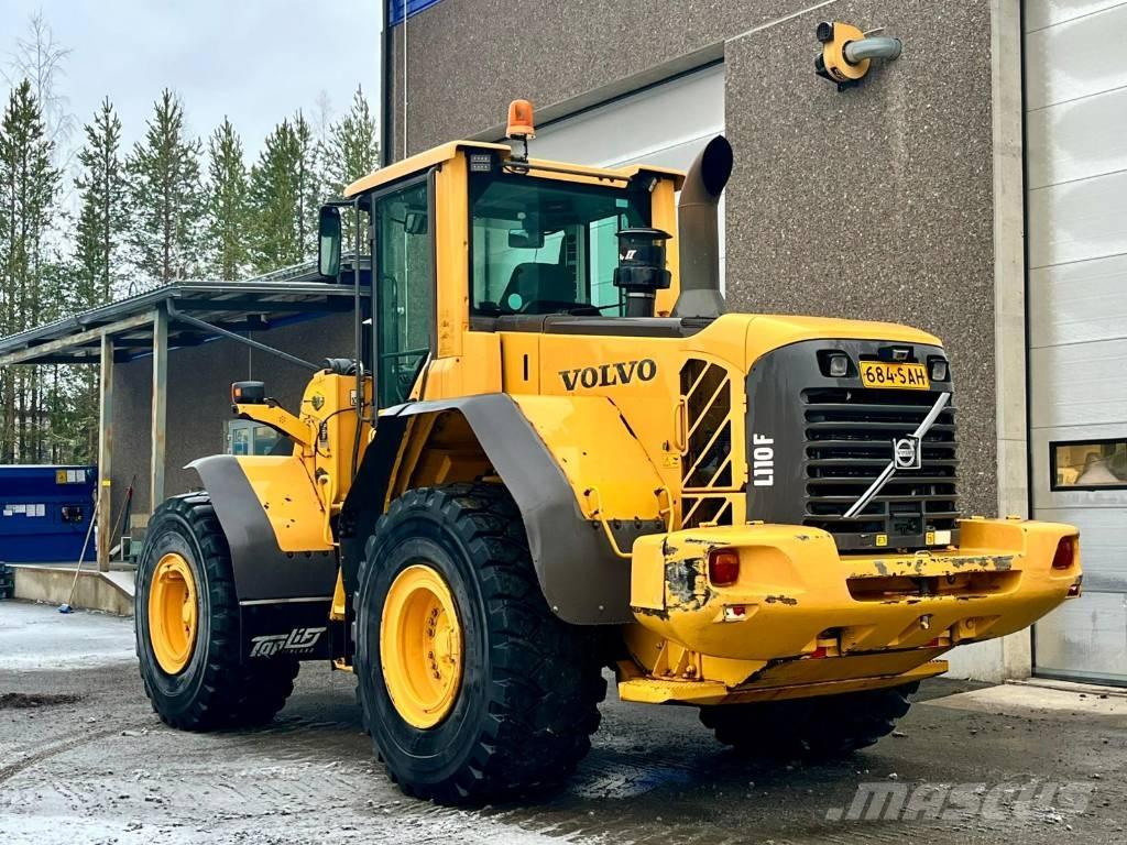 Volvo L 110 F Gumikerekes homlokrakodók