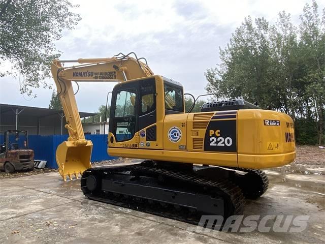 Komatsu PC 220-8 Lánctalpas kotrók