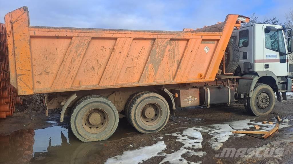 Iveco Eurotrakker Billenő teherautók