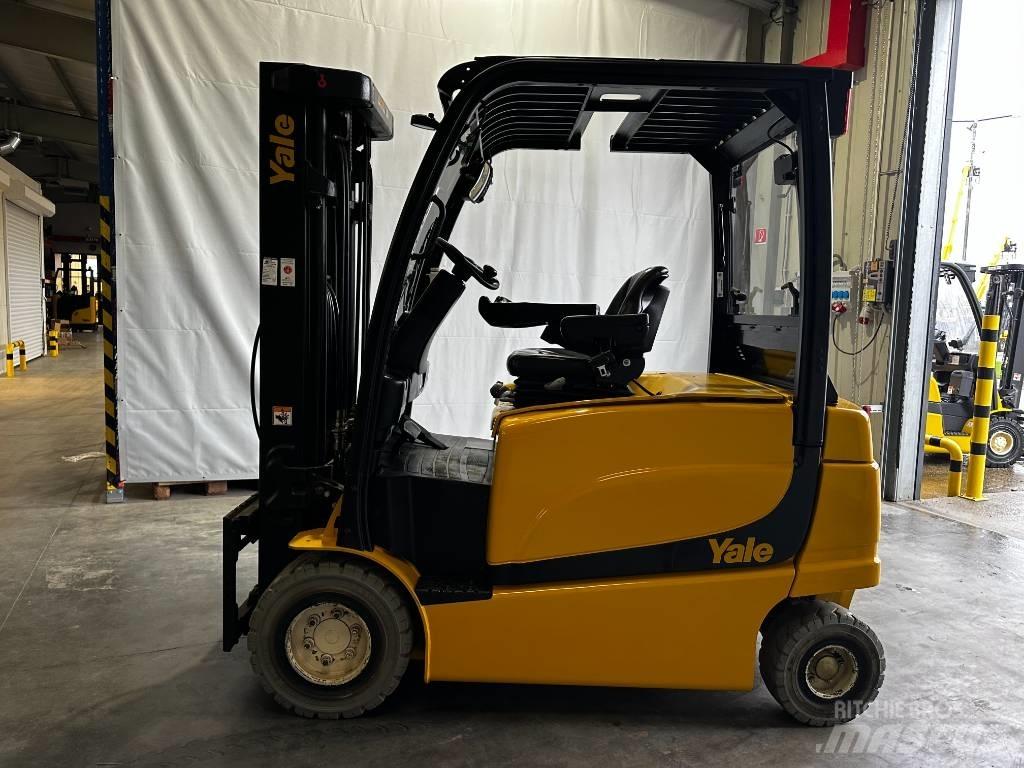 Yale ERP30VL Elektromos targoncák