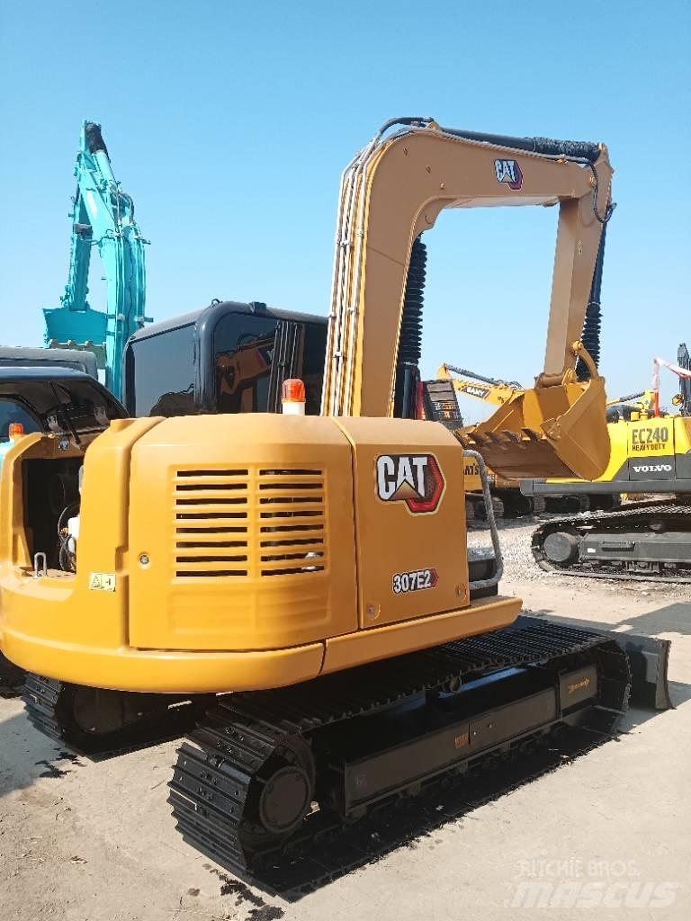CAT 307E2 Mini kotrók < 7t