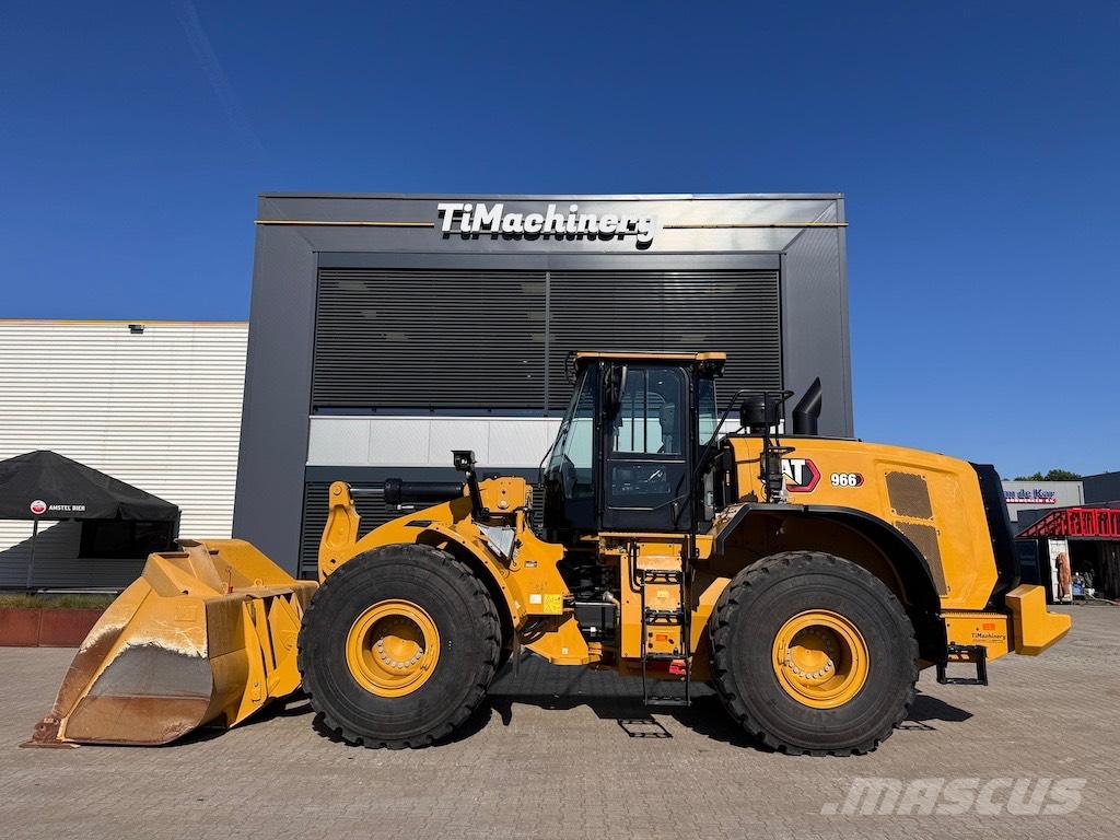 CAT 966 Gumikerekes homlokrakodók