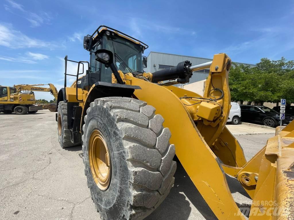CAT 972 M Gumikerekes homlokrakodók