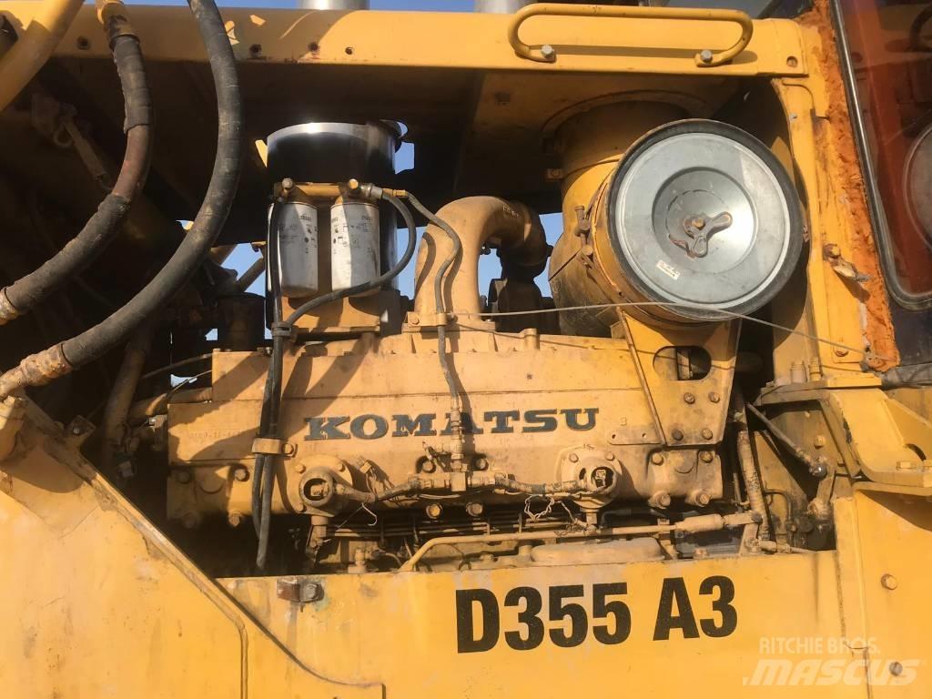Komatsu D355A-3 lánctalpas dózerek
