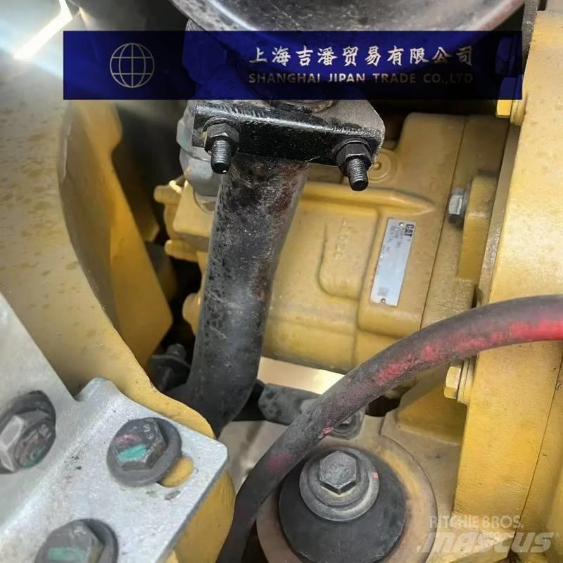 CAT 303.5 E Mini kotrók < 7t