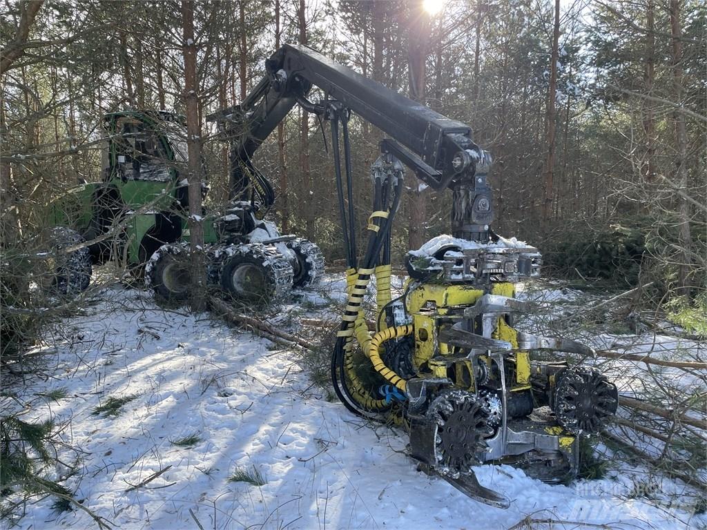 John Deere 1070E Betakarítók