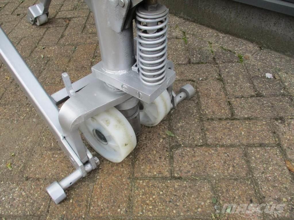 BT HL 1000i Alacsony emelőkocsi