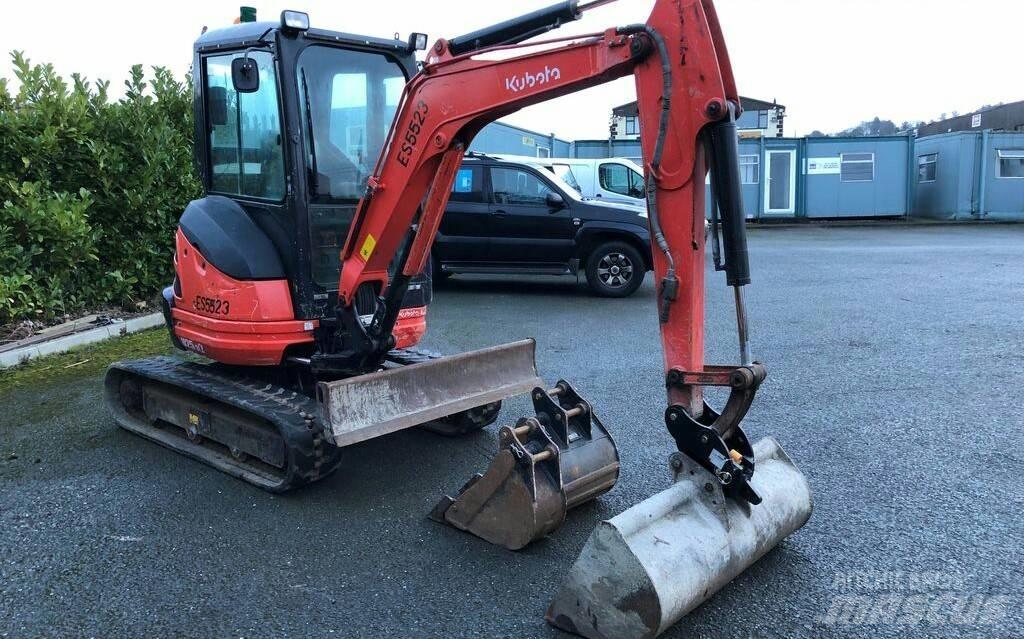 Kubota U 25 Mini kotrók < 7t