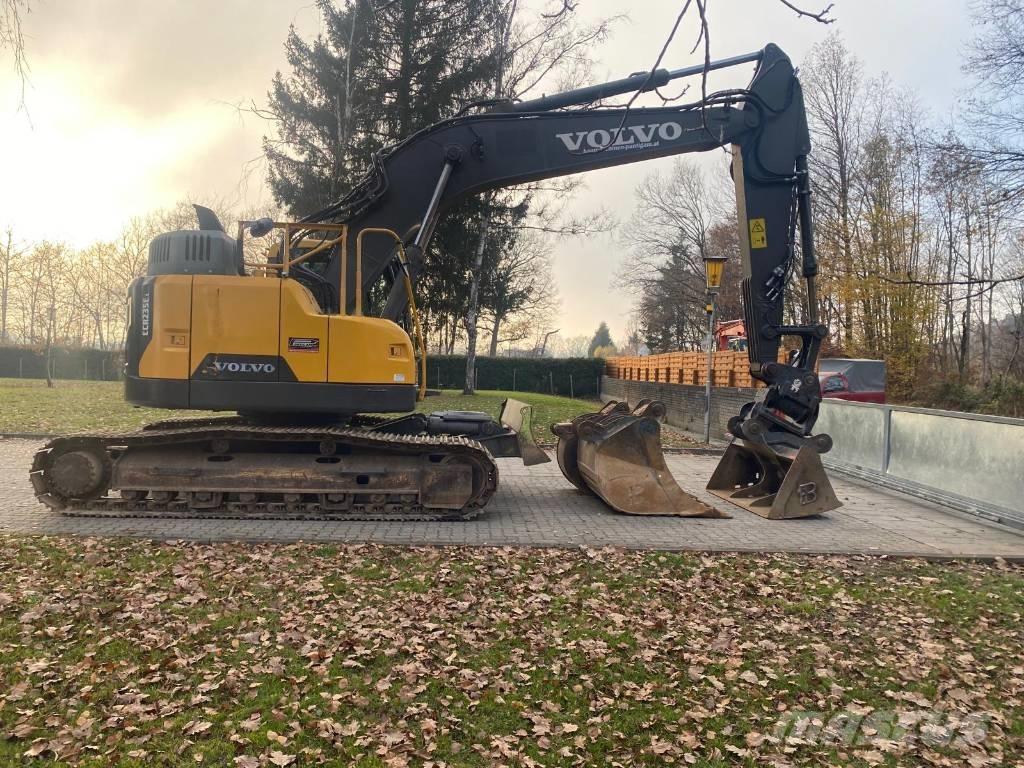 Volvo ECR 235 EL Lánctalpas kotrók