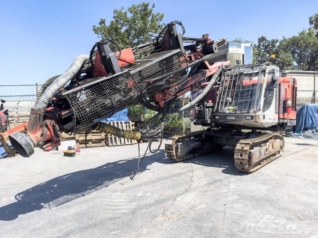 Sandvik DX 800 Talaj fúró