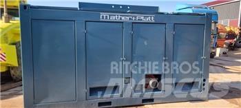  Mather + Platt 200 Vízpumpák