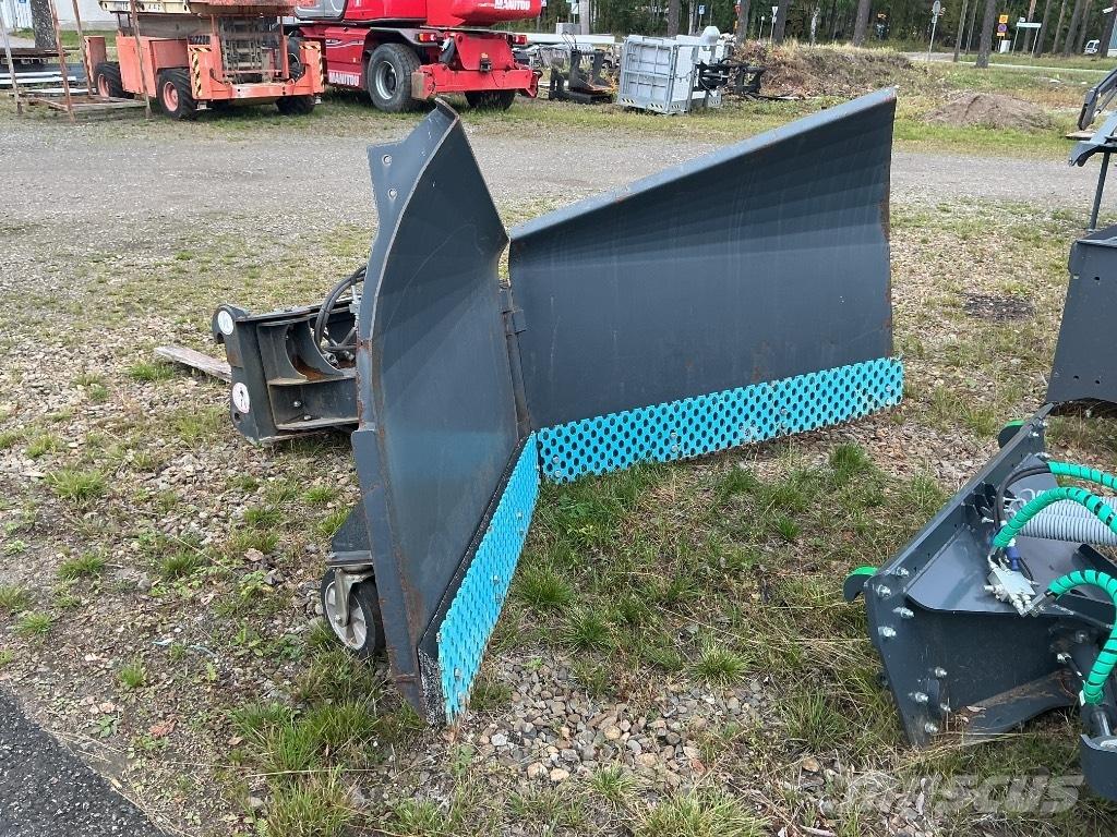 Kovaco Nivelaura 320 Hóeltakarítók