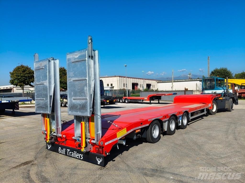 Bull Trailers Taurus Platós / Ponyvás félpótkocsik